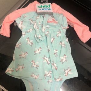 Carters baby set